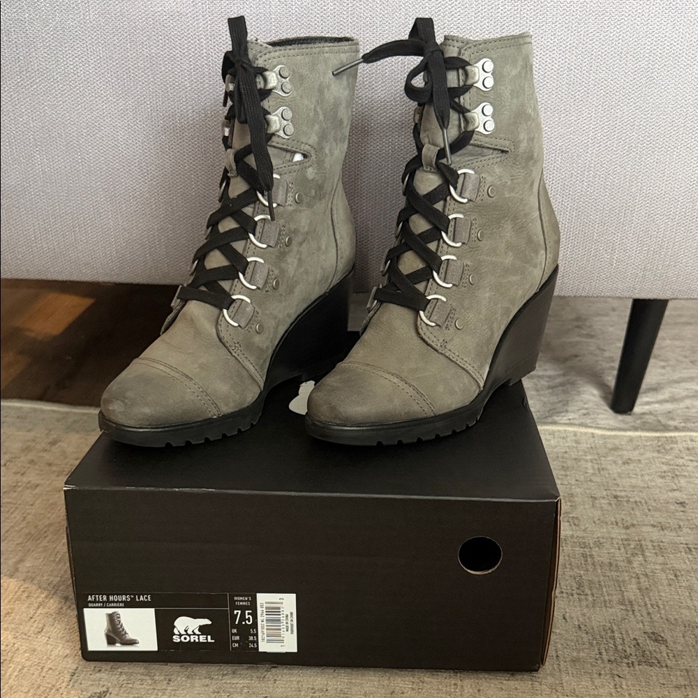 Sorel After Hours Lace Wedge Boots - NEW 7.5